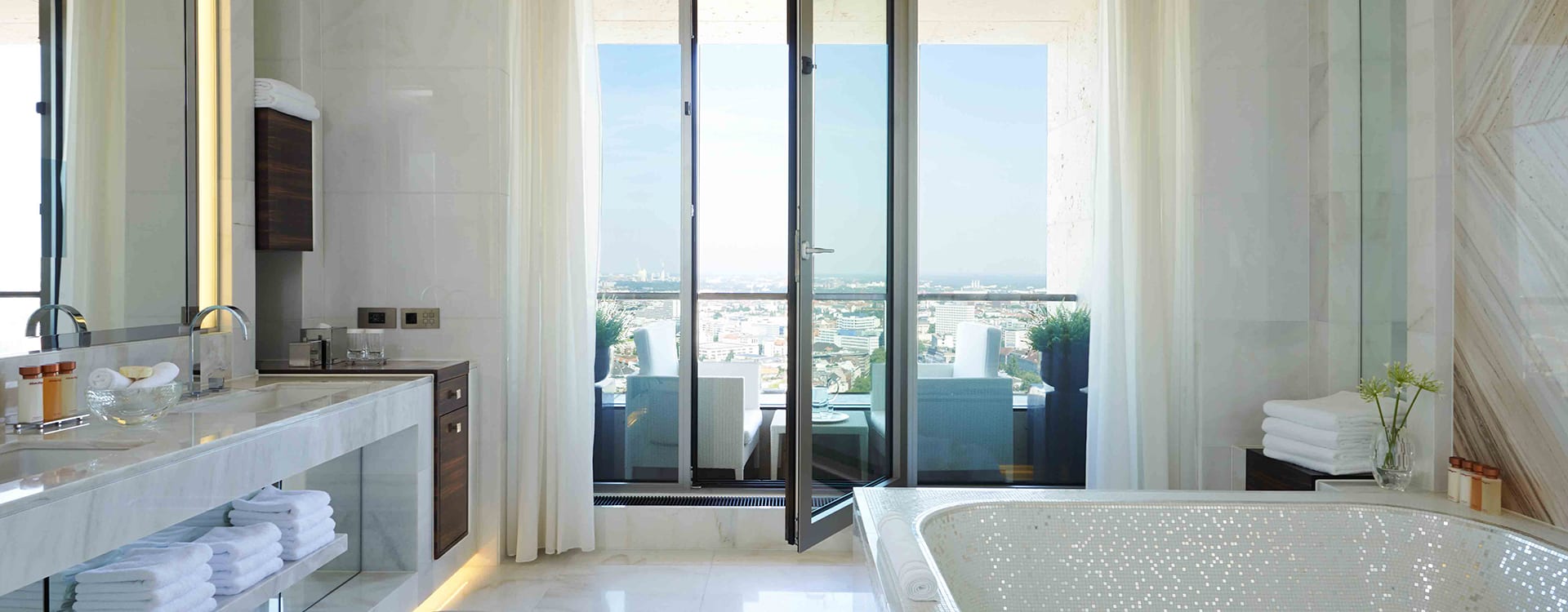 Zimmer Und Suiten Im Waldorf Astoria Berlin